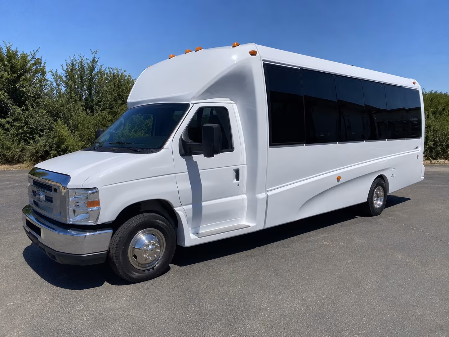 Bayonne Homecoming & Prom Party Bus Rentals