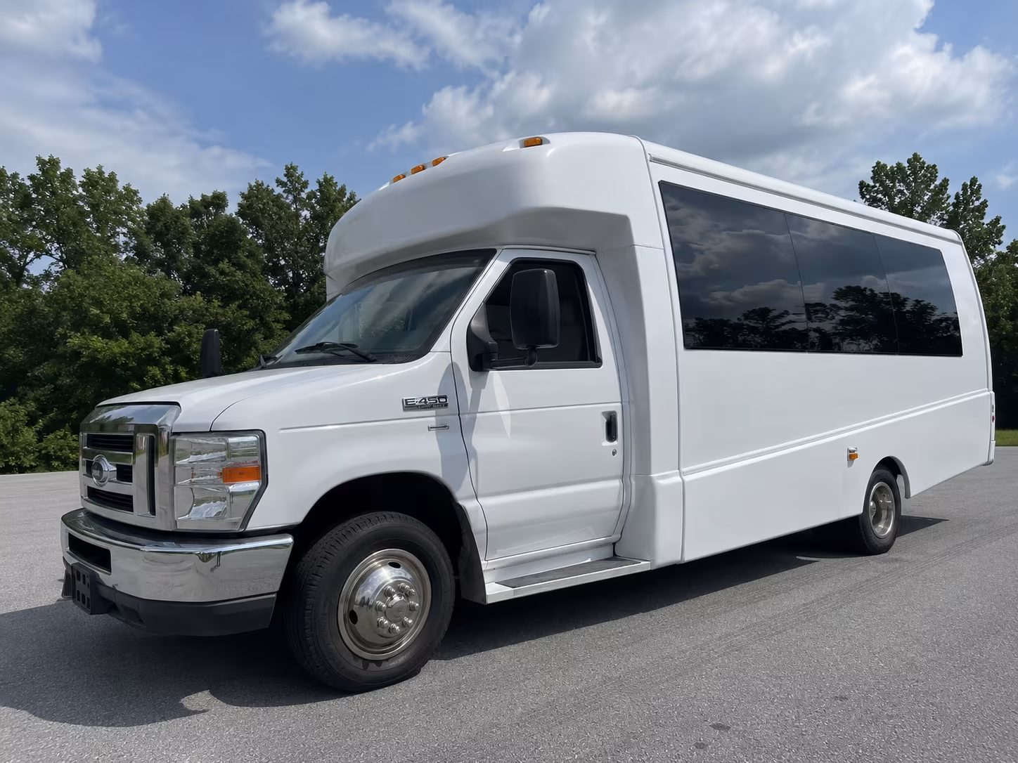 Jersey City Homecoming & Prom Party Bus Rentals