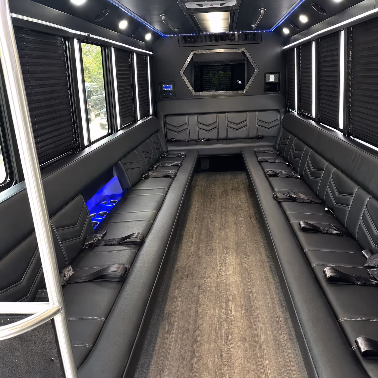Jersey City Winery Tour & Pub Crawl Transportation