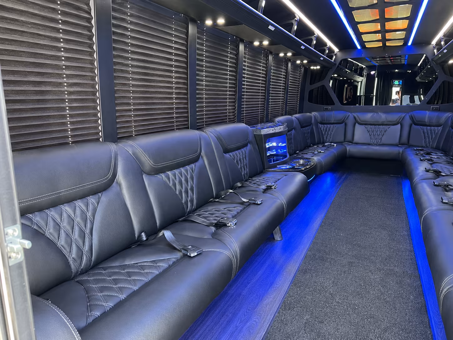 Staten Island Birthday, Sweet 16, & Quinceañera Transportation party bus exterior