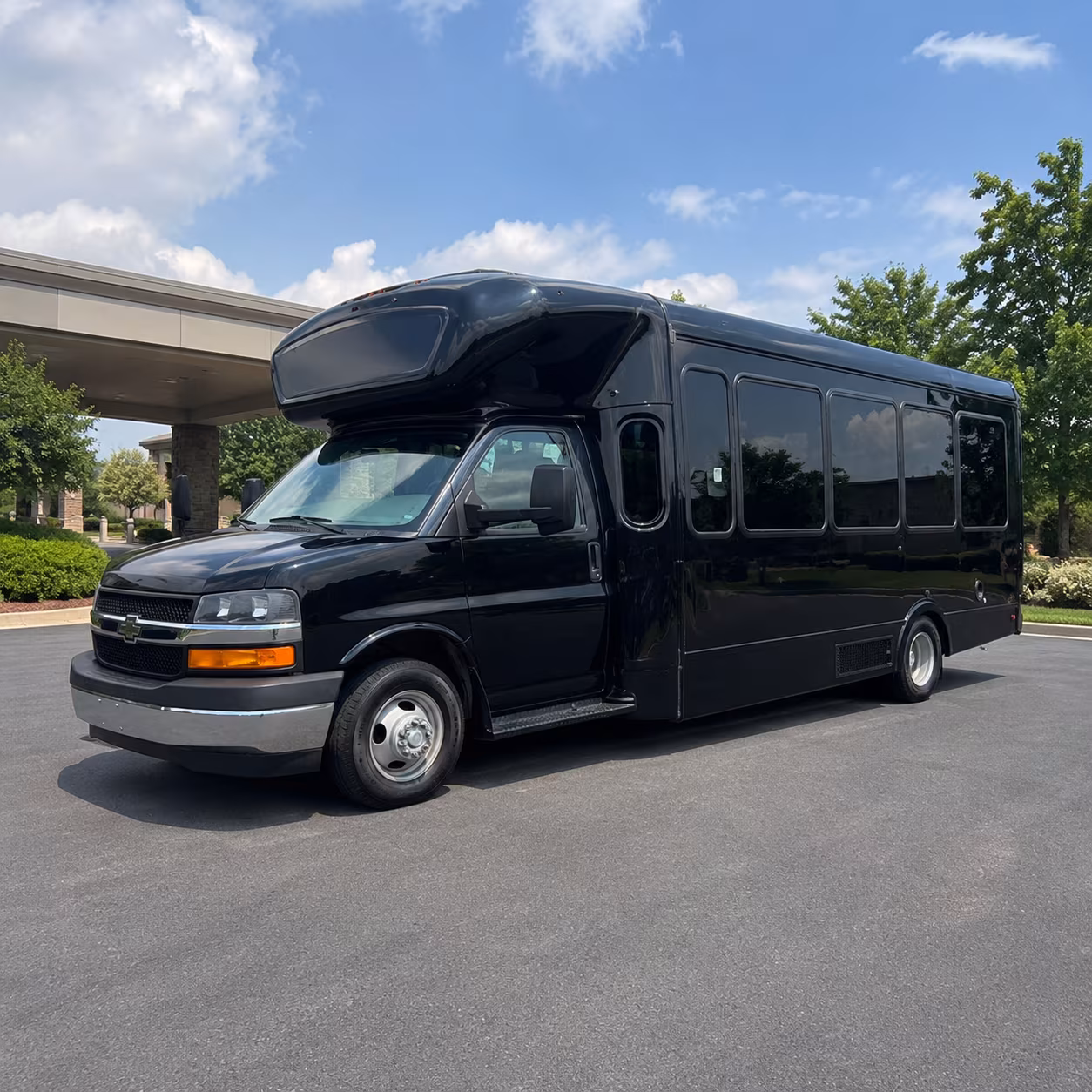 Staten Island Birthday, Sweet 16, & Quinceañera Transportation party bus exterior