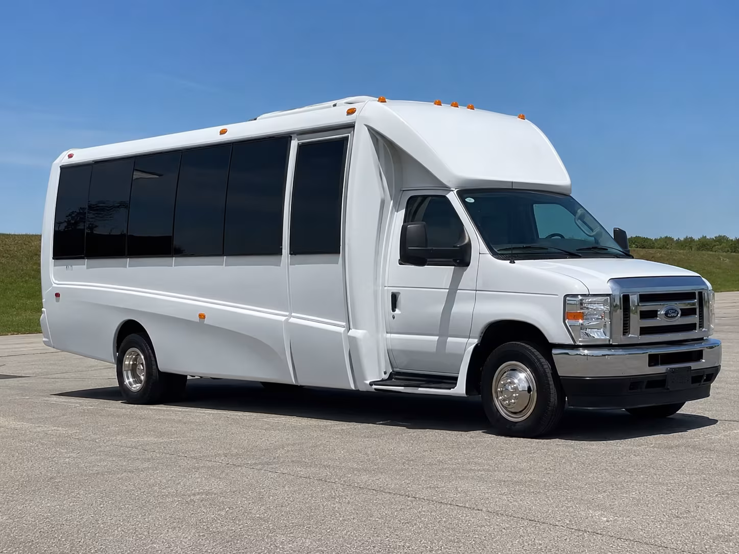 Staten Island Concert & Music Festival Transportation party bus exterior