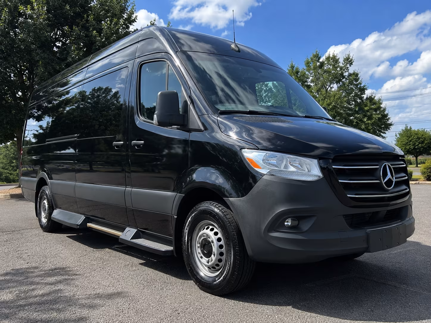 Staten Island Corporate Transportation party bus exterior